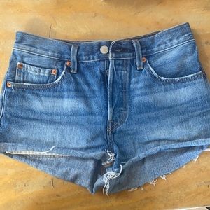 Levi shorts